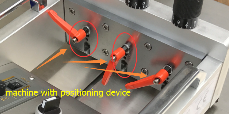 PCB depaneling machine